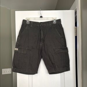 Wrangler Gray Cargo Shorts with Sturdy Fabric